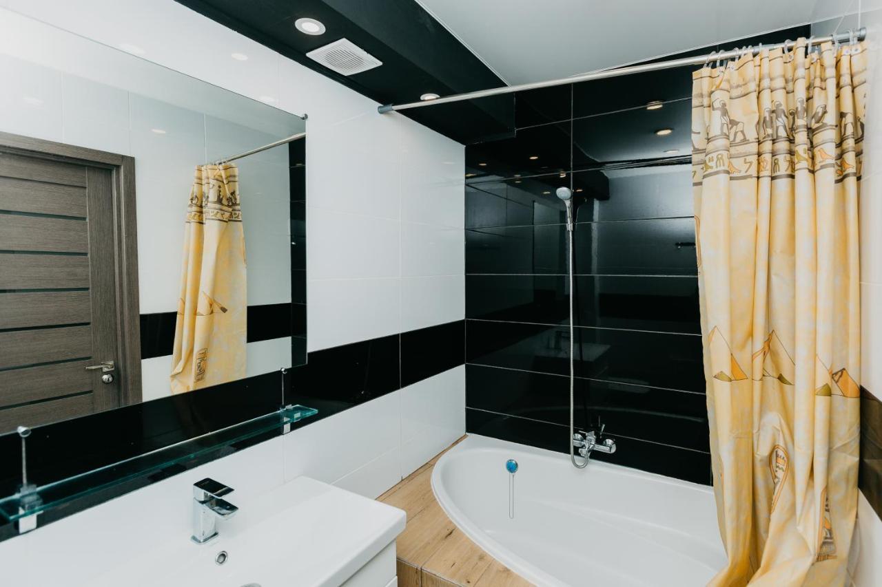 Luxury Apartment Sumy Esterno foto